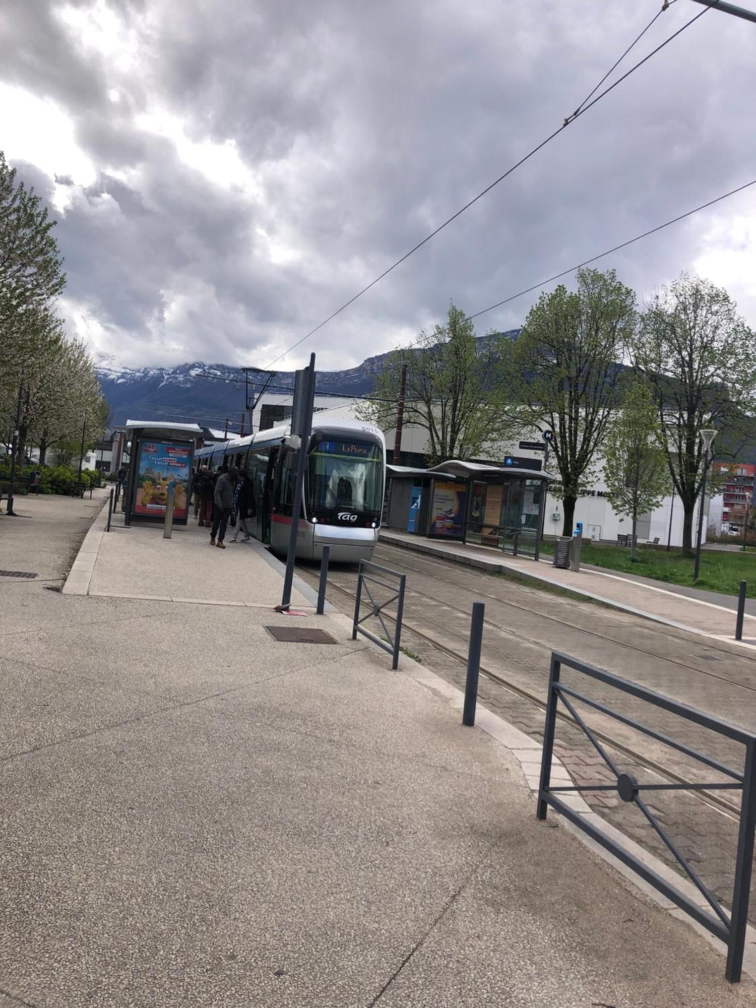 Soyeux De La Bruyere/ Grenoble*Parking Gratuit Apartment ภายนอก รูปภาพ